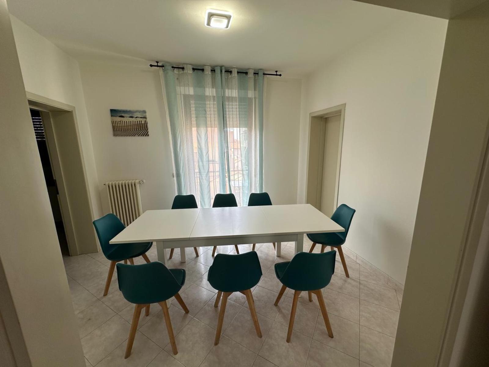 Beach House Holiday Apartments Rimini Exterior photo